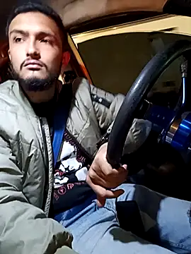 Snapshot of mosmar_20 chatting on September 25, 12:47 am mosmar 20 online show from September 25, 12:47 am