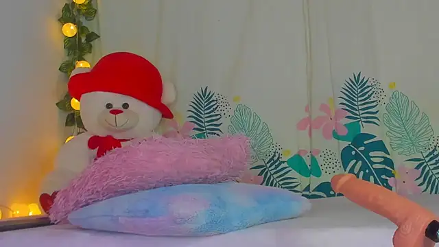 Snapshot of Dear_anne chatting on January 29, 12:35 pm Dear anne online show from January 29, 12:35 pm