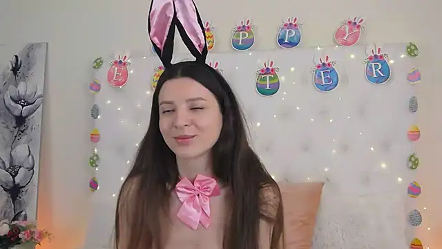 --Daniella- online show from April 5, 9:50 am