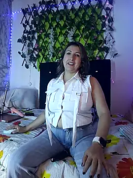 any mour online show from February 3, 4:45 pm