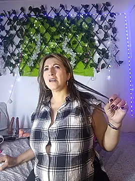 any mour online show from April 8, 5:02 pm