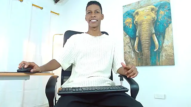 Snapshot of maiki18_ chatting on September 9, 2:05 pm maiki18 online show from September 9, 2:05 pm