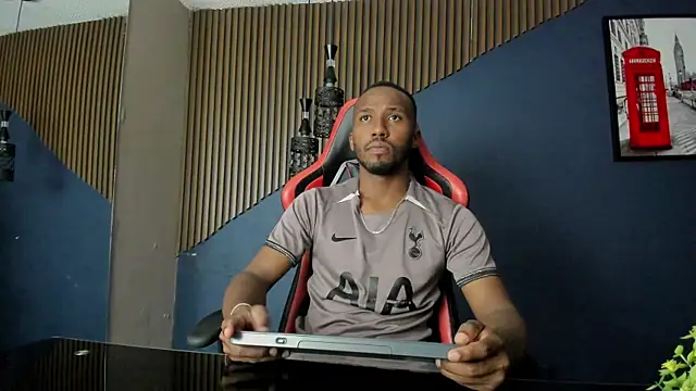 JamesParck online show from March 20, 12:26 am