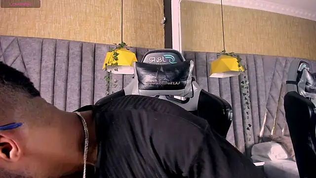 JamesParck online show from April 14, 11:44 pm