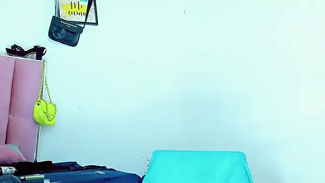 hannabigdirty online show from December 15, 12:40 am