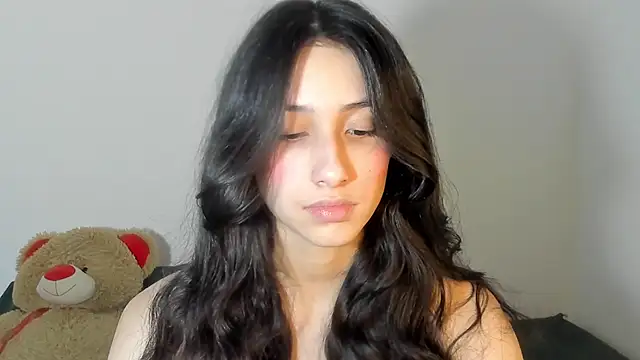 Snapshot of ericbana__ chatting on October 4, 3:59 am ericbana   online show from October 4, 3:59 am