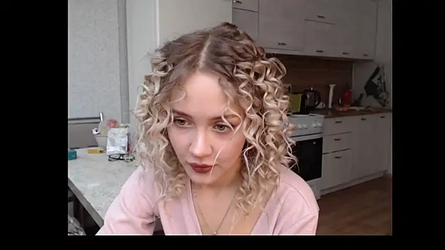 Snapshot of Miss_Amelissa chatting on March 2, 12:22 pm Miss Amelissa online show from March 2, 12:22 pm