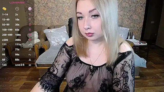 Your oxygen online show from December 3, 6:06 pm