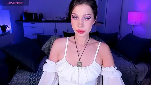 tenderdreams online show from October 23, 8:18 pm