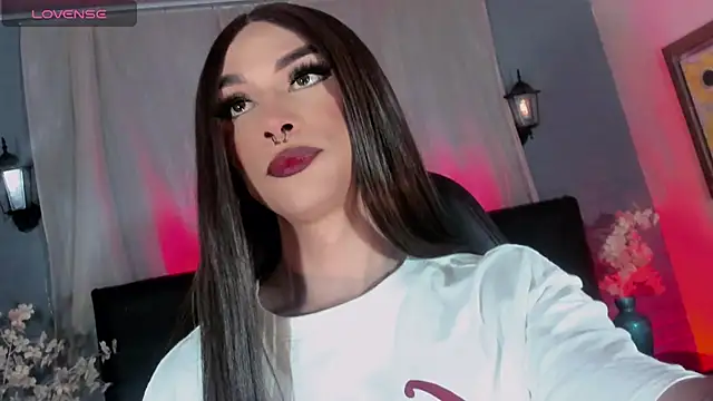 AdharaaMoon online show from December 5, 7:49 pm