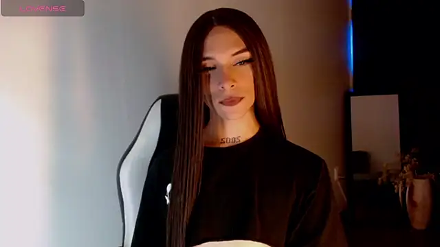 AdharaaMoon online show from December 27, 7:24 pm