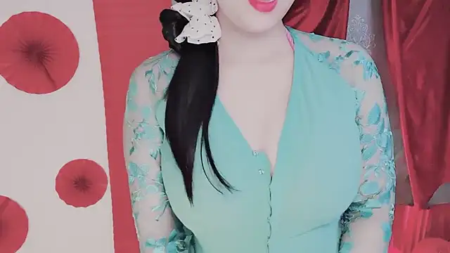 Snapshot of Verity-Y chatting on September 13, 4:01 am Verity-Y online show from September 13, 4:01 am