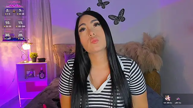 Sarahballiston  online show from November 27, 12:24 am