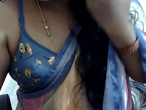 Snapshot of Vennela-1-Telugu chatting on October 26, 5:52 pm Vennela-1-Telugu online show from October 26, 5:52 pm