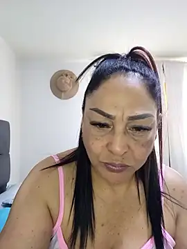 Gina Myers online show from January 18, 1:15 pm