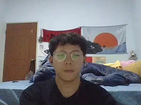 ZHIIz online show from February 18, 2:57 pm