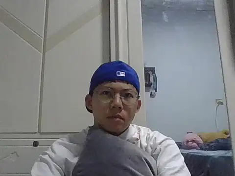 ZHIIz online show from March 14, 1:05 pm