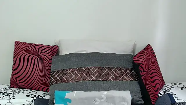 Snapshot of massiveme38 chatting on November 18, 11:36 am massiveme38 online show from November 18, 11:36 am