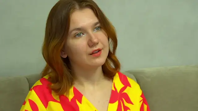 LessySmith online show from November 30, 4:49 am