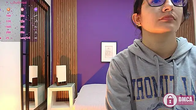 alina martinelli online show from December 22, 11:22 am
