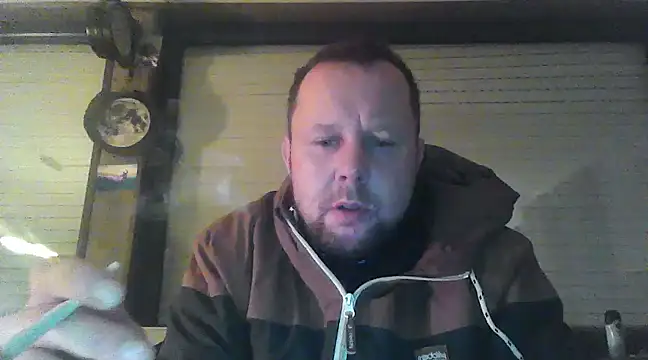 Snapshot of Hornybiboy66 chatting on January 21, 12:46 am Hornybiboy66 online show from January 21, 12:46 am