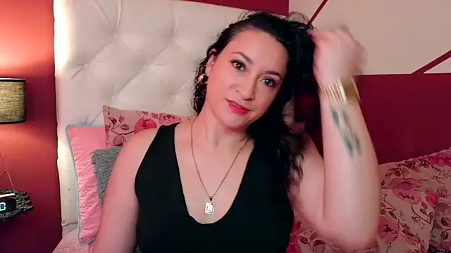 jessi lovers online show from February 25, 4:10 pm