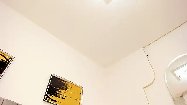 Snapshot of kareena_basu chatting on February 3, 6:22 am kareena basu online show from February 3, 6:22 am