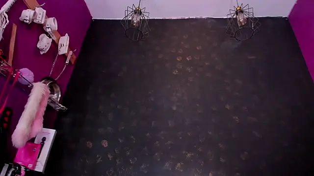 Alexa Slave online show from October 22, 6:51 pm