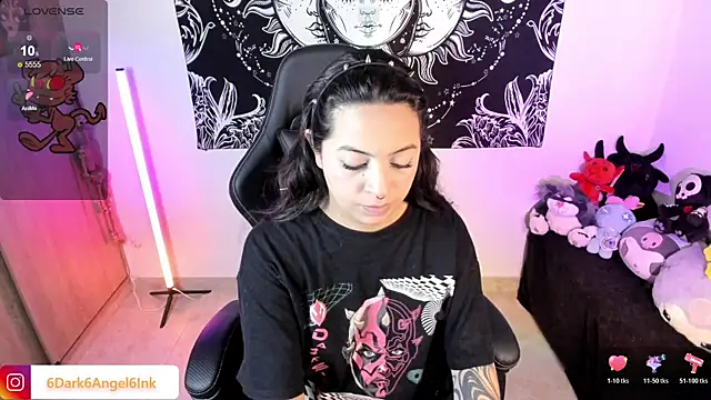 soy lui  online show from June 12, 10:52 pm