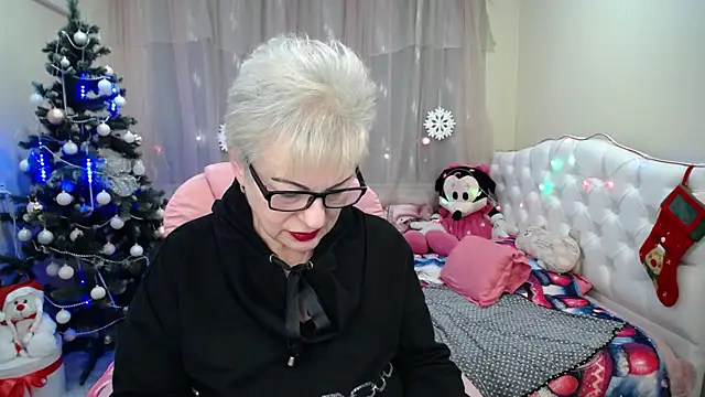 KayleSmoll online show from December 29, 5:10 am
