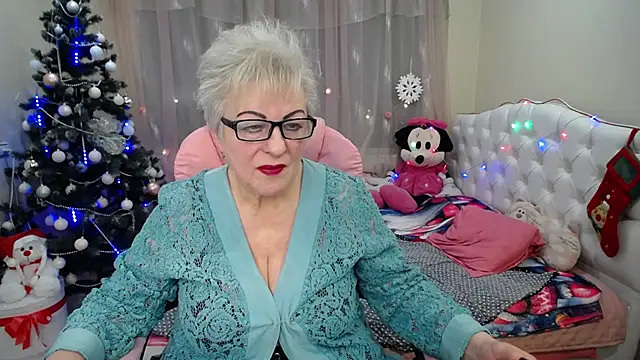 KayleSmoll online show from January 18, 4:37 am