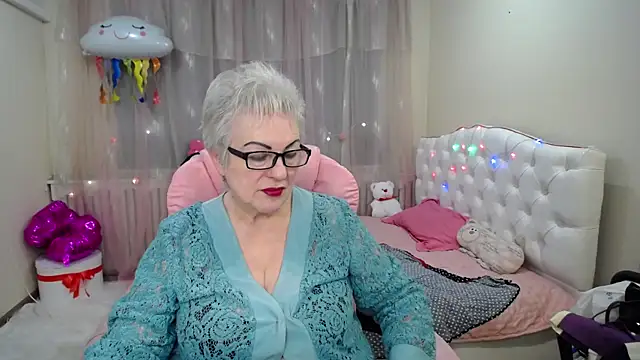 KayleSmoll online show from January 30, 4:37 am