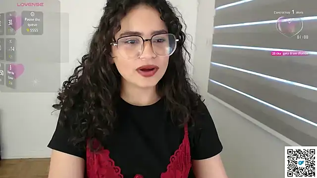 cinnamon rosa online show from October 17, 10:01 pm