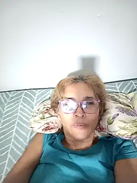 leona- online show from February 18, 2:16 pm