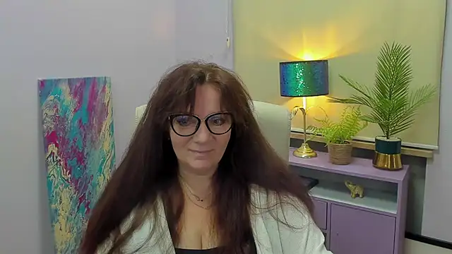 Alice xHeart online show from February 11, 6:19 am