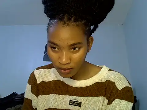 Snapshot of cute-alexis chatting on June 21, 8:17 am cute-alexis online show from June 21, 8:17 am
