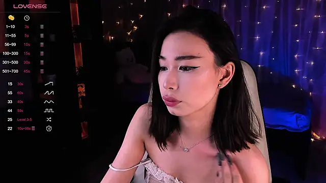sensualily online show from December 16, 5:54 pm