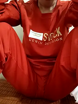 YunLem online show from November 2, 7:22 am