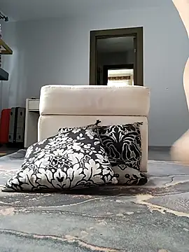 Snapshot of -RIVIERA- chatting on October 23, 7:29 am -RIVIERA- online show from October 23, 7:29 am