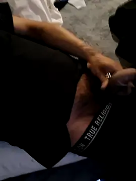 Snapshot of AcousticFuzz8 chatting on January 11, 1:54 am AcousticFuzz8 online show from January 11, 1:54 am