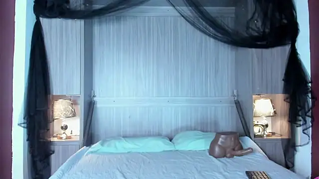 KendallRosse1 online show from February 12, 12:55 pm