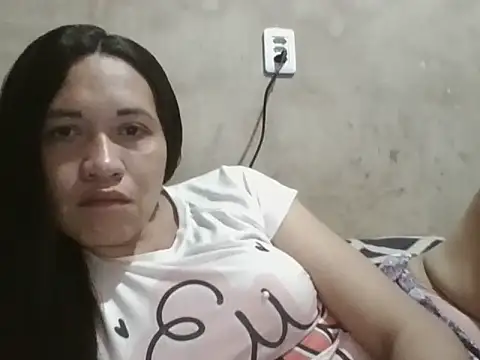 Snapshot of iaradias chatting on September 12, 9:53 am iaradias online show from September 12, 9:53 am