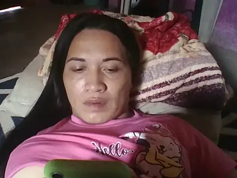 Snapshot of iaradias chatting on October 20, 12:38 pm iaradias online show from October 20, 12:38 pm