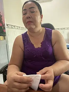 NDith online show from December 3, 8:56 am