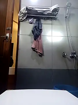 littlehornysons online show from January 29, 4:26 am