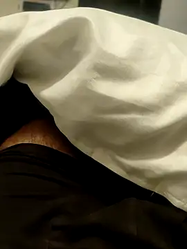 littlehornysons online show from January 15, 1:16 pm