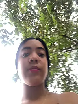 NAUGHTY LITTLE 18 online show from March 17, 9:51 pm