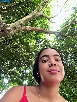 NAUGHTY LITTLE 18 online show from April 12, 2:11 pm