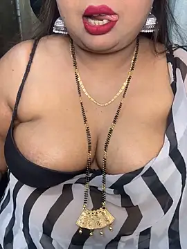 Oh-Monika online show from October 13, 4:40 pm