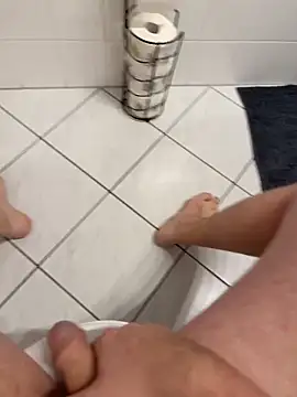 Snapshot of bock_auf_mumu chatting on December 14, 3:50 pm bock auf mumu online show from December 14, 3:50 pm